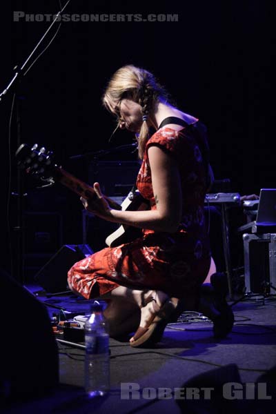 LAURA VEIRS AND THE TORTURED SOULS - 2005-10-05 - PARIS - La Cigale - 